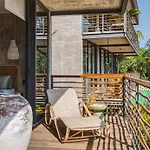 1 Bedroom On Cenote Largest Gym Coworking